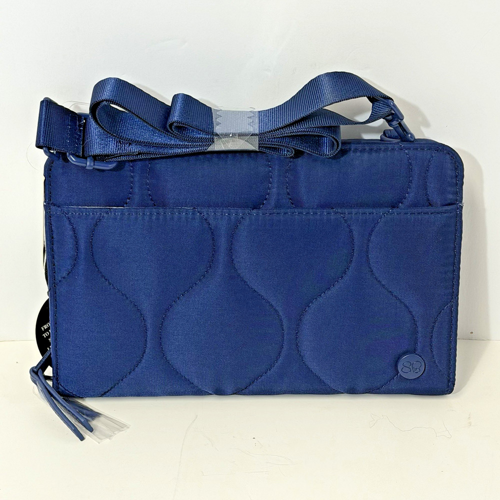 Samantha Brown To-Go RFID Quilted Travel Wallet Crossbody Navy NWT